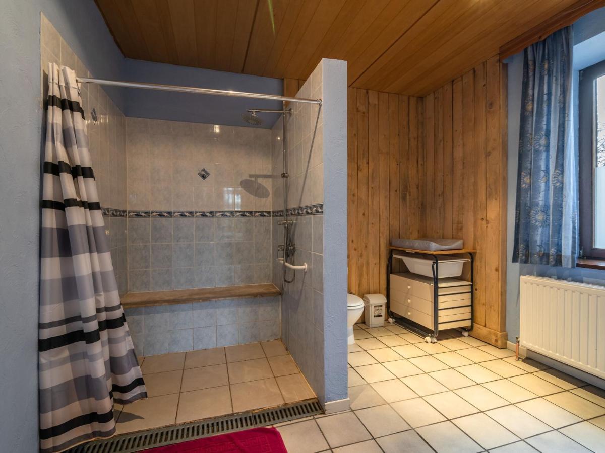 Modern Holiday Home In Sourbrodt With Private Pool Вэм Экстерьер фото